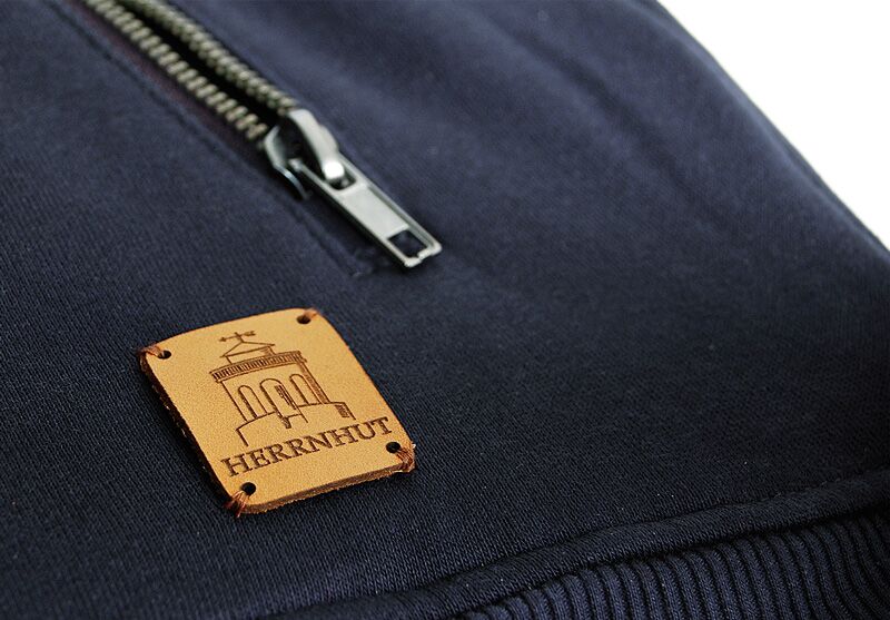 Herrnhut Collection Jacke Detail mit Lederpatch